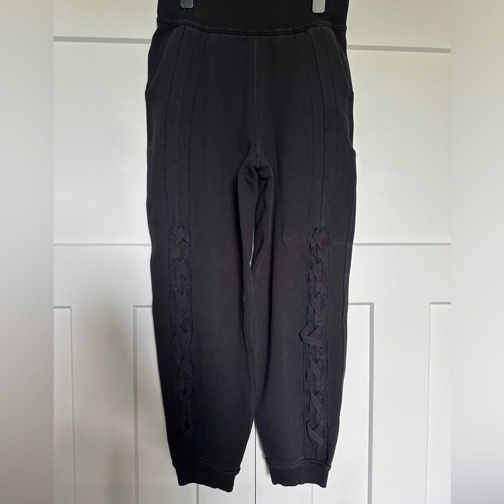 Lululemon Scuba Joggers